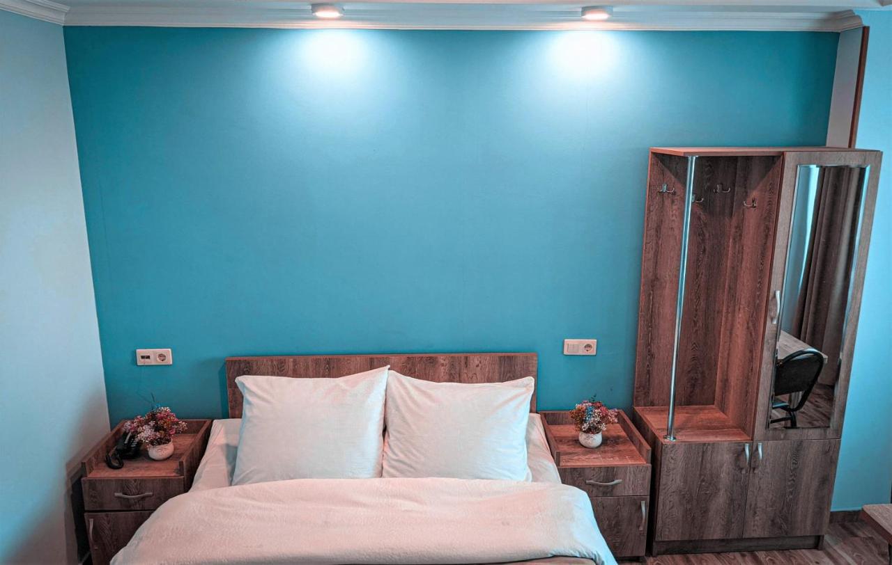 Tbilisi Airport Hotel - Atu ภายนอก รูปภาพ
